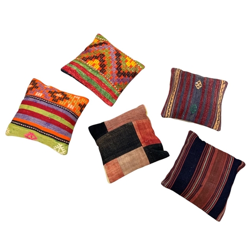 1727 - Quantity of assorted pattern Kilim covered pillows (5)