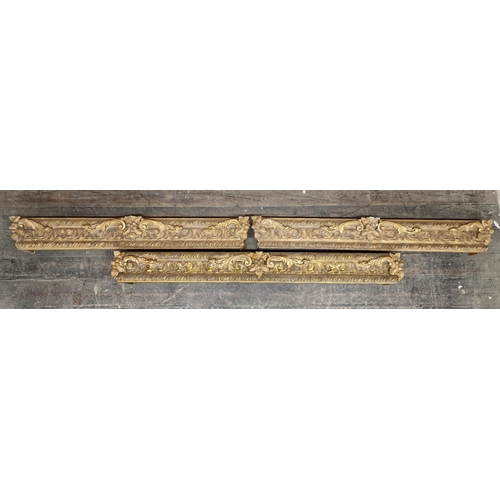 1392 - Pair of gilt and gesso pelmets with acanthus detail, H 18cm x W 137cm, together with a matching larg... 