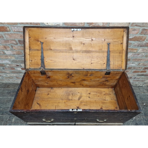 1400 - Georgian mule chest with two short over one long drawers and hinged lid, raised on bracket feet, H 8... 