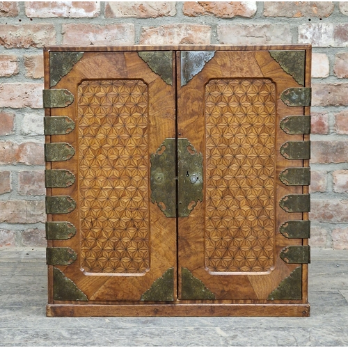 1416 - Good quality Japanese Meiji period parquetry table cabinet twin doors with brass strapwork enclosing... 