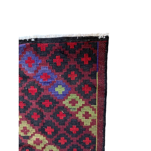 1748 - Good large Turkish carpet, 320cm x 225cm