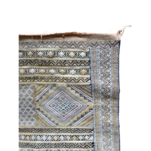 1769 - Sumak rug, pale intricate decoration, 170cm x 110cm