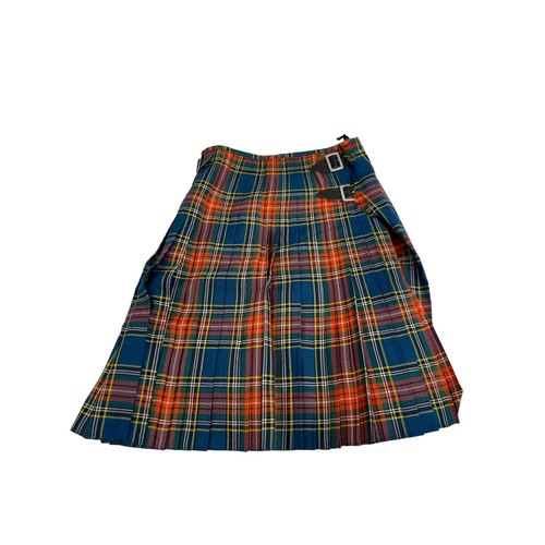 601 - Scottish tartan kilt with accessories including silver kilt pin, leather belt, sporran, shoes and so... 