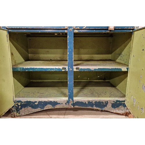 1010 - Vintage industrial metal cabinet with two drawers, two cupboard doors and distressed paintwork, H 81... 