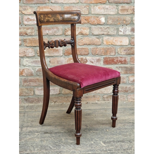 1239 - Set of six (4+2) Regency mahogany dining chairs with turned forelegs and drop in seats, H 86cm x W 5... 