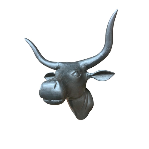 1443 - Aluminium wall mounting horned cows head, H 40cm x W 40cm