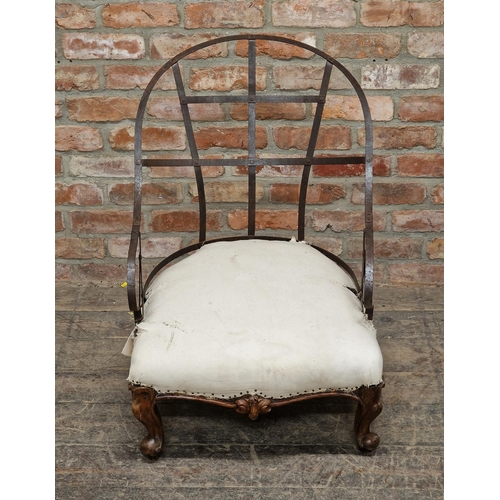 1366 - Victorian iron back walnut chair frame for reupholstery, H 83cm x W 58cm x D 66cm