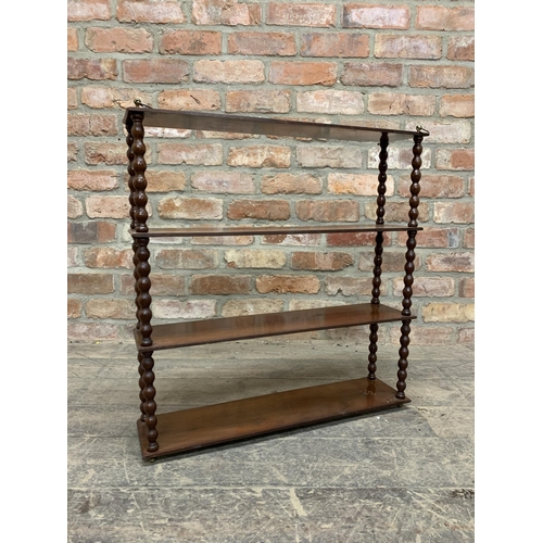 1423 - 19th century mahogany four tier open shelf unit, with bobbin turned supports between each shelf, H 6... 