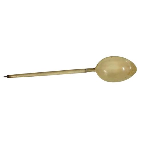 164 - Unusual 18th century Scottish horn combination spoon, with toothpick knop, 22.5cm long