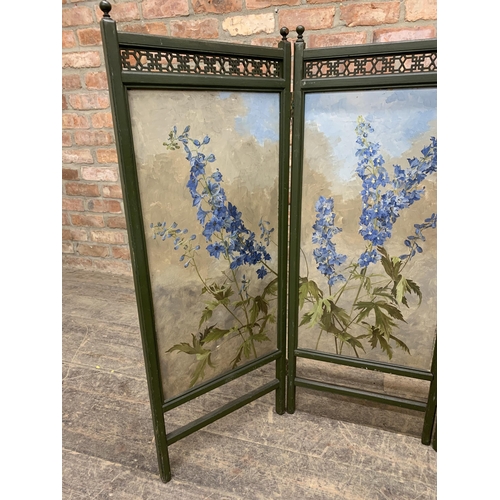 1180 - Antique Chinese wooden firescreen, having pierced border top flanking three panels each holding an o... 