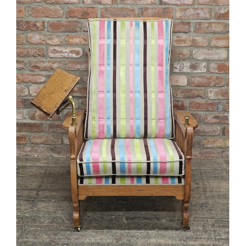 1370 - Howard & Sons - Good quality bespoke Arts and Crafts oak reclining armchair with adjustable reading ... 