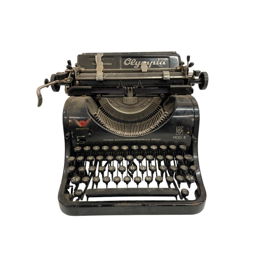 607 - Mixed quantity of antique typewriters to include The Oliver Typewriter Number 9, Olympia Model 8 and... 