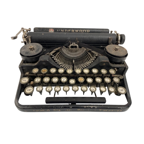 607 - Mixed quantity of antique typewriters to include The Oliver Typewriter Number 9, Olympia Model 8 and... 