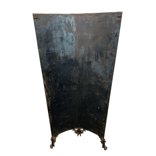 297 - Unusual toleware bowed vanity screen, with Chinoiserie overlay, in three cast iron paw feet, 168 x 7... 