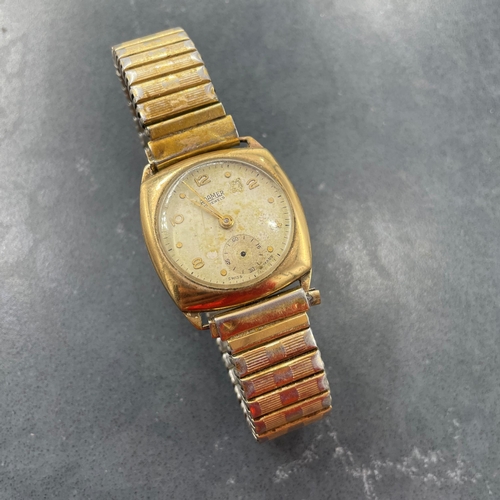 3 - Vintage 9ct Roamer watch case, associated bracelet (af)