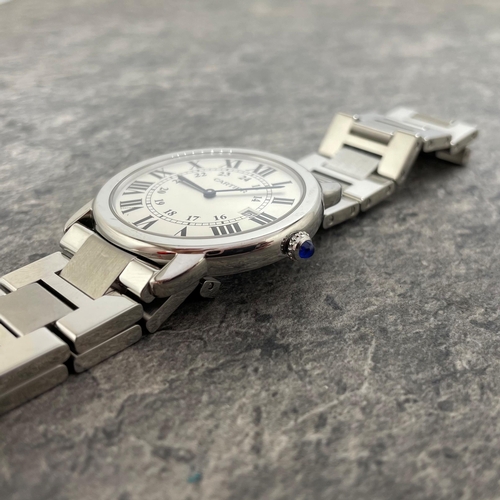 17 - Cartier Ronde Solo stainless steel gents quartz watch, 36mm case, silvered dial with Roman and Arabi... 