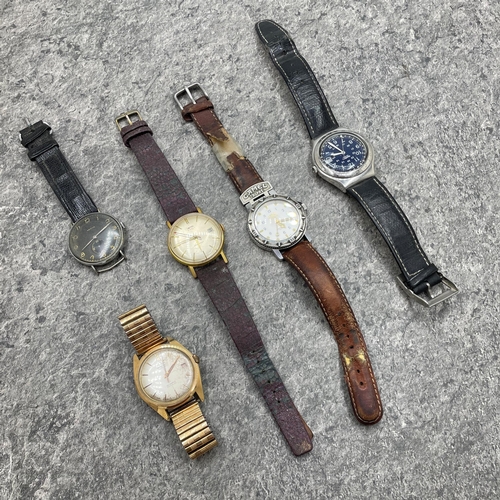 5 - Vintage 1940s Zenith stainless steel, 38mm case, black dial with Arabic numerals and subsidiary seco... 