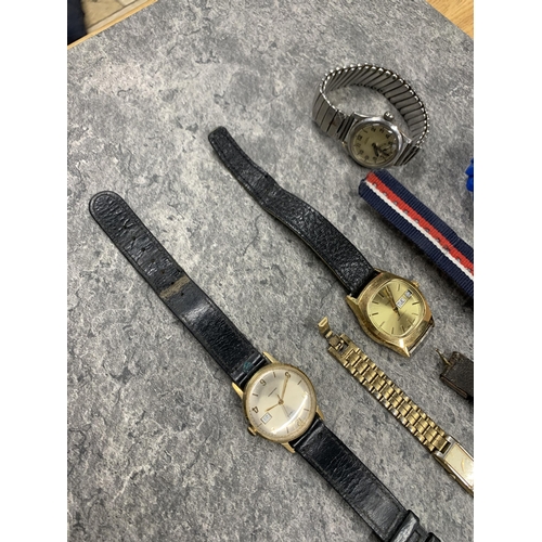11 - Collection of vintage watches to include Everite King, Cyma military watch, Thoral automatic etc (12... 