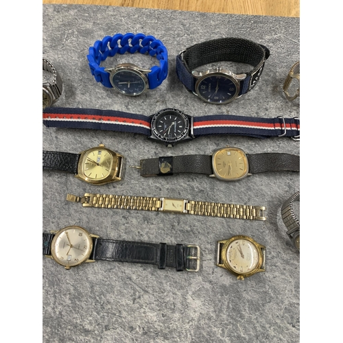 11 - Collection of vintage watches to include Everite King, Cyma military watch, Thoral automatic etc (12... 