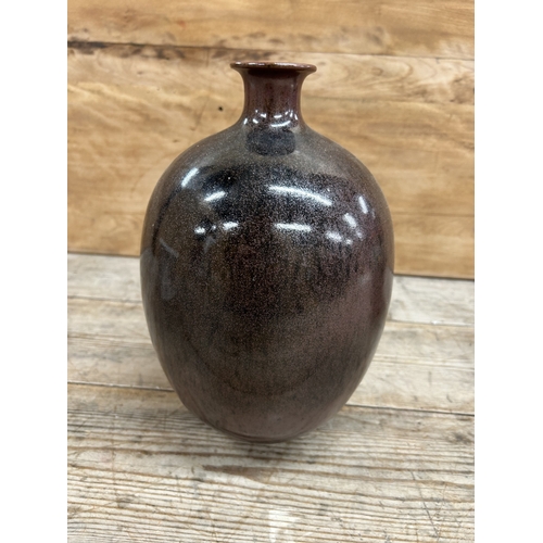 380 - Alan Spencer Green - a brown glazed studio pottery vase and a green crackled vase, largest 30cm, wit... 