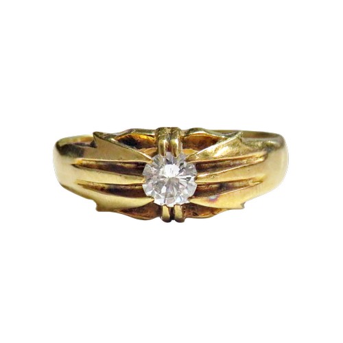 35 - A vintage 18ct gold and diamond solitaire gypsy ring, the round brilliant approx. 0.38cts, claw set ... 