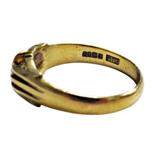 35 - A vintage 18ct gold and diamond solitaire gypsy ring, the round brilliant approx. 0.38cts, claw set ... 