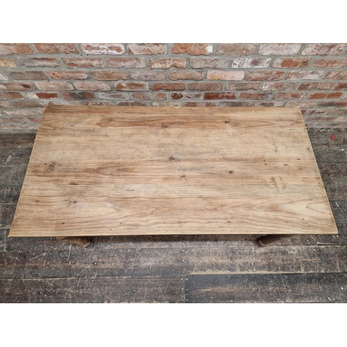 1001 - Antique pine kitchen table with single drawer and additional side extensions, H 71cm x W 130cm (236c... 