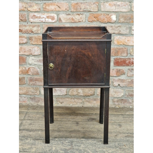 1030 - Victorian mahogany Canterbury with turned gallery sides and single drawer, raised on brass castors, ... 