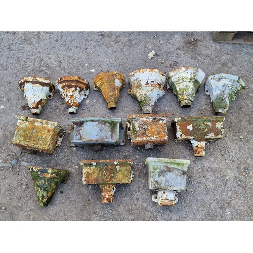 141 - Thirteen antique cast iron drain hoppers of various size and design (13)