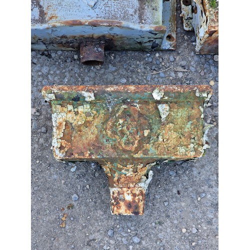 141 - Thirteen antique cast iron drain hoppers of various size and design (13)