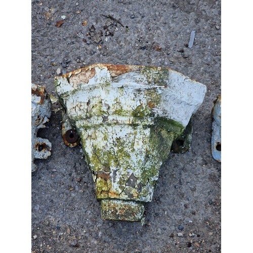 141 - Thirteen antique cast iron drain hoppers of various size and design (13)