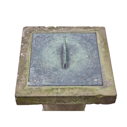669A - Good antique sundial with substantial weathered natural stone baluster column, H 123cm x W 30cm x D ... 