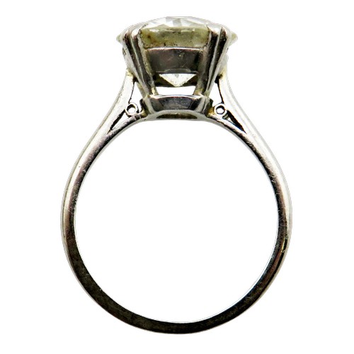 8 - A diamond solitaire ring, the early modern round brilliant approx. 3.25cts, in a twin four-claw sett... 