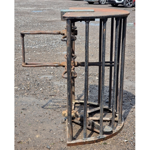 16 - Vintage cast iron Nortons Improved patent football turnstile, by Le Grand & Sutcliff London, H 108cm... 