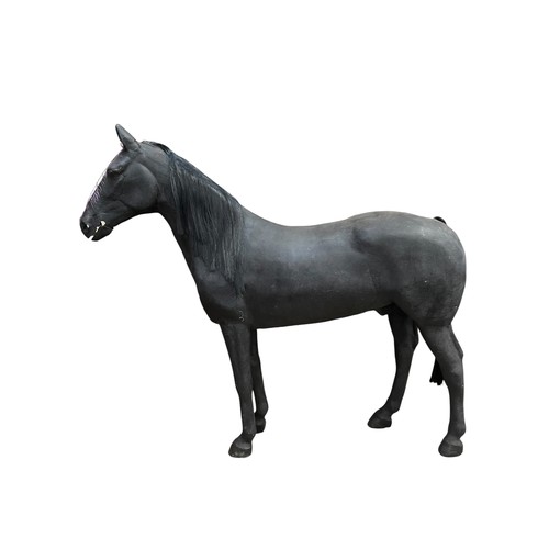 56 - Zippos Circus - An impressive life-size fibreglass horse, with mane and tail, H 198cm x L 210cm appr... 