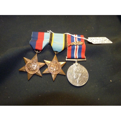 425a - 1939-45 Star, Air Crew Europe Star, 39-45 medal MID on ribbon