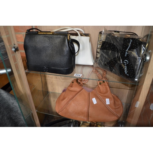 554 - 4 x vintage handbags