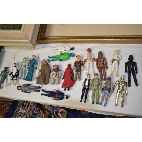 569 - Star wars Kenner 1970s toys and figures