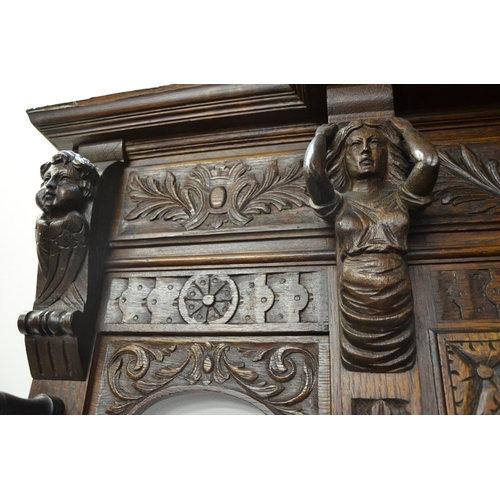 506 - 1.4 x 2.4m Oak 'Greenman' hall stand