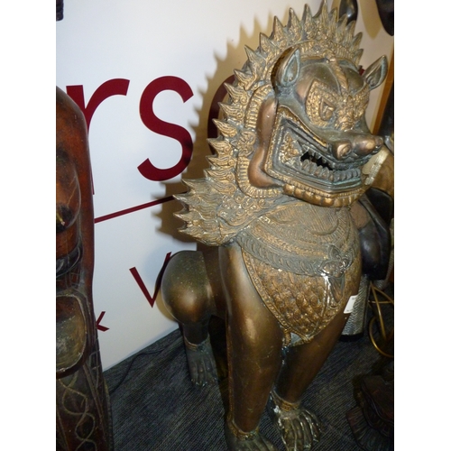 6 - 60cm Large bronze case guardian floor figure 6cm high