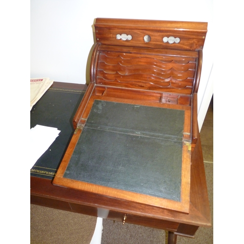 503a - Antique Mahogany calendar (desk set)