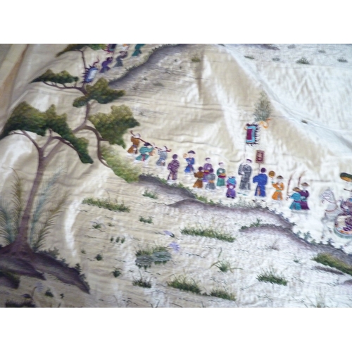 603 - Chinese silk wall hanging 1.3x1.3m