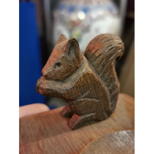 148 - Squirrelman Yorkshire Oak Ashtray - Mouseman Interest