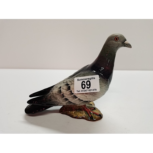 69 - Beswick Pigeon 1383 Gloss Grey