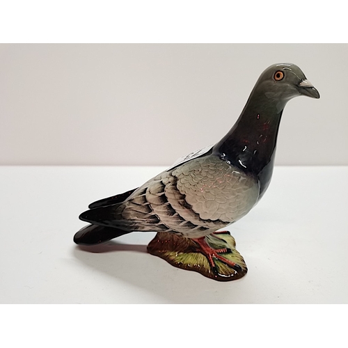 73 - Beswick `pigeon 1383 Gloss Grey