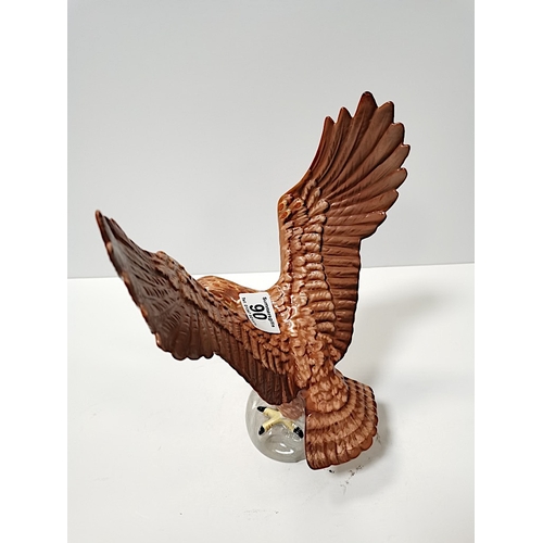 90 - Beswick Golden Eagle 2062 EXC