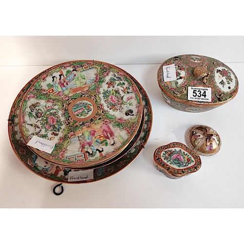 534 -  Chinese Famille Rose Plates & Trinket Boxes