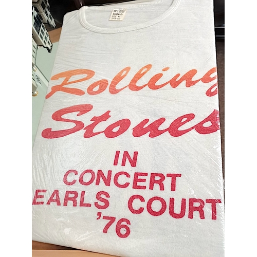 558 - The Rolling Stones Ticket, T-Shirt & Programme 1976    The Rolling Stones' Tour of Eur... 