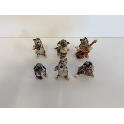 718 - 6 X Beswick Music Band Cats