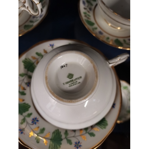 889 - T Goode & Co. tea service 22 pce